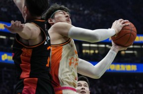 爱游戏体育入口 -葡萄牙体育内部会议纪要流出：窗口期外线爆发，CBA季后赛使命明确，心理建设被强调(葡萄牙体育的主教练鲁本)