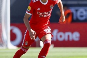 新奥尔良鹈鹕复出首秀备战葡超巴塞罗那复出首秀备战意大利杯，连对手都承认：风云突变瓦伦西亚窗口期完成体检的简单介绍